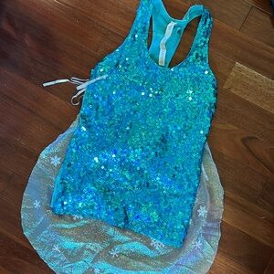Elsa inspired run top